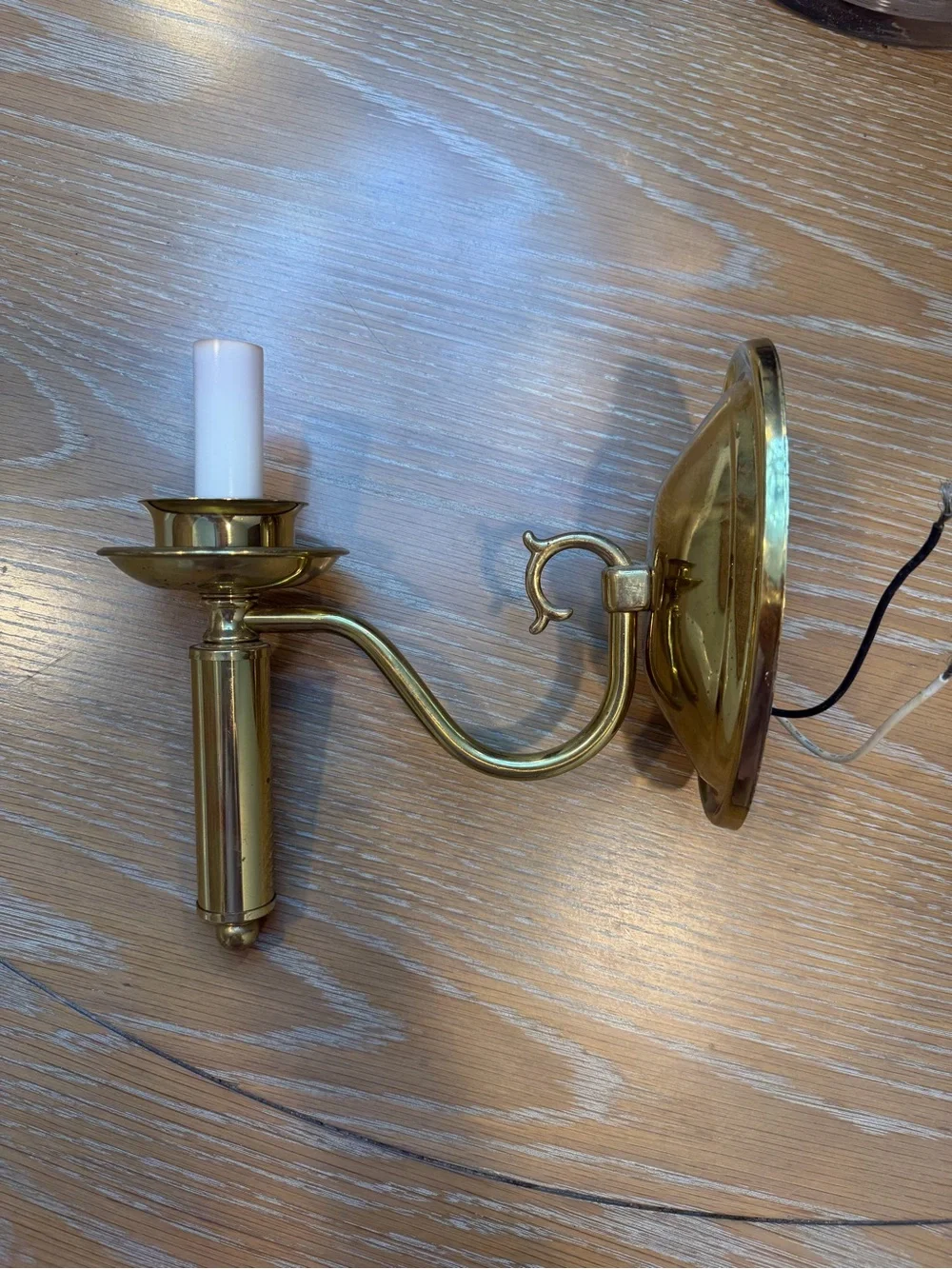 Vintage Brass Wall Sconce Accent Light - Polished Brass